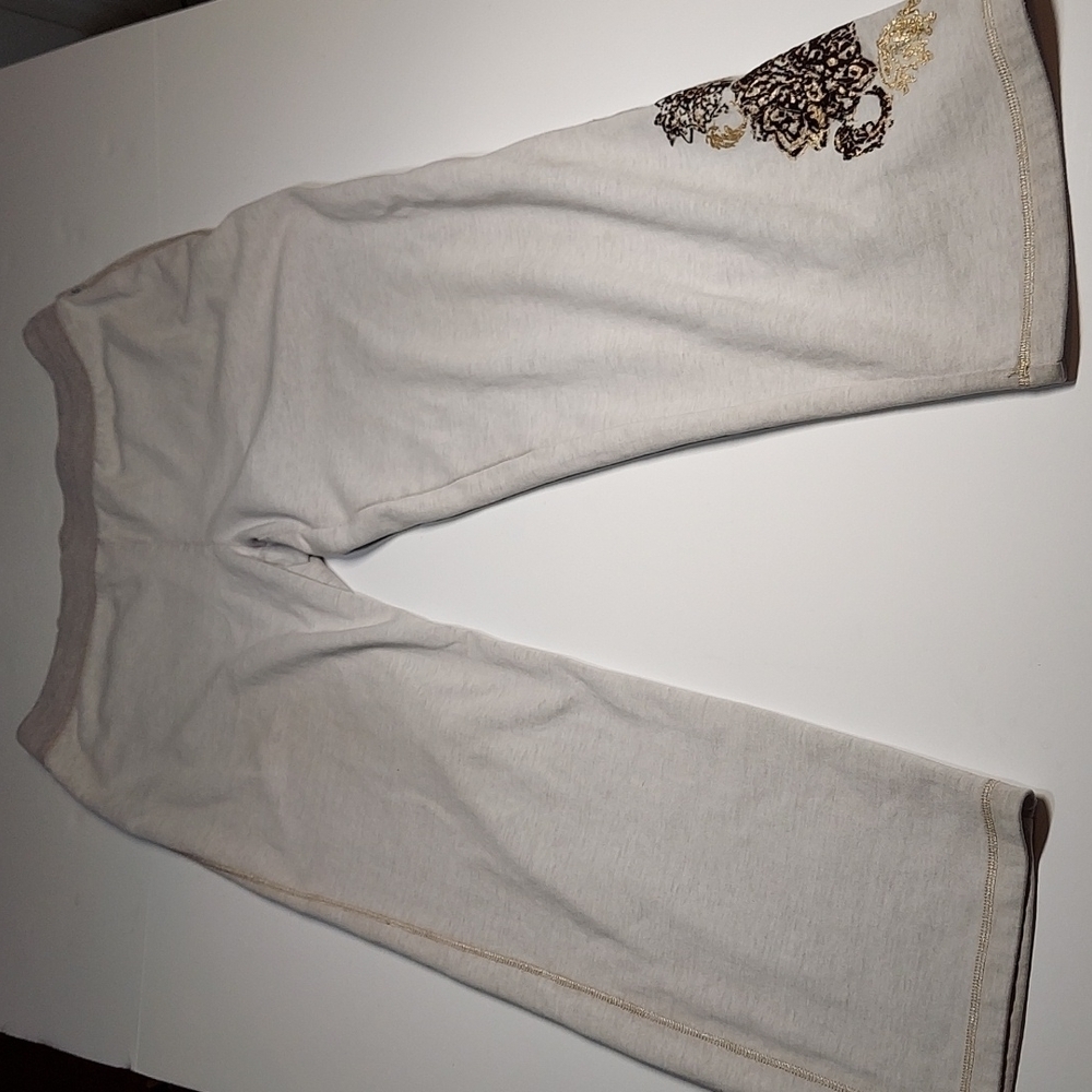 Zenergy By Chico's Lounge Wear  Elastic Stretch Waist Metallic leg print Size 4
